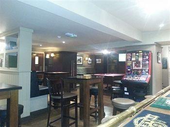 Holland Arms Hotel Gaerwen Bagian luar foto